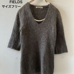 STRAWBERRY FIELDS ニット セーター