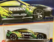 Hot Wheels NEON SPEEDERS 2017 NISSAN GT-R_画像2