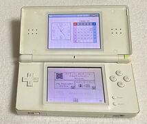 任天堂　NINTENDO ニンテンドーDS Lite 本体のみ　DS ライト　ホワイト_画像1