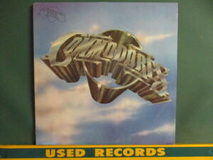 ★ Commodores ： Commodores LP ☆ (( '77 Motown Funk / 「Easy」、「Brick House」、「Zoom」収録 / 落札5点で送料当方負担