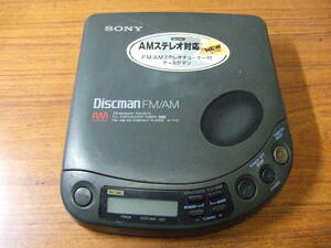 H499 ソニー/SONY ポータブルCDプレーヤー FM/AM Discman D-T115 ディスクマン 中古　本体　未確認　ジャンク