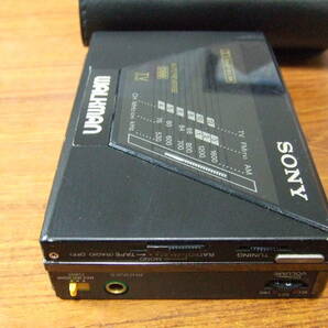 h667 SONY ソニー カセットウォークマン WM-F550C Dolby C 中古 未確認 本体 ジャンクの画像6