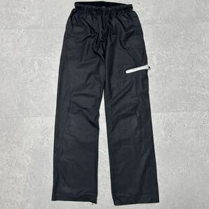 デサントDESCENTE 黒 ジャージ ボトムス ブラック シャカシャカ ポリエステル　レディース