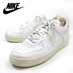 28.5㎝表記　NIKE AIR FORCE 1 ナイキ　エアフォースワン　スニーカー　ホワイト　白　ローカット　定番　カジュアル　/24.3.1/P293