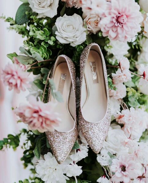 ラウナレア Launa lea 結婚式　パーティー　靴　wedding shoes