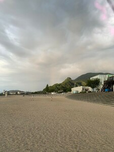 1円 画像 即決 オリジナル写真 天候の悪い浜辺
