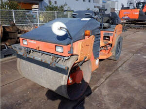 Roller Hitachi Construction Machinery ZC50C 2010 1,780H 4T Комбинированное управляющее