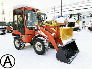 Tiresショベル(Wheel Loaderー) クボタ R420D 2004 3,018h 中古　Wheel Loader(Tiresショベル)　R42