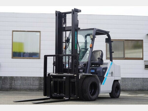 forklift ユニCarrier FD30T5 202004 9,414h ディーゼルvehicle　積載3.0ｔ　サイドシフト　ＷTires