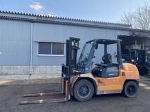 フォークリフト トヨタ 02-7FDK40 2010年 43,012h ディーゼル車　積載4.0ｔ　最大揚高3.0Ｍ　コンパクト_画像1