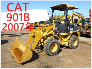 Tiresショベル(Wheel Loaderー) Caterpillar 901B 2007