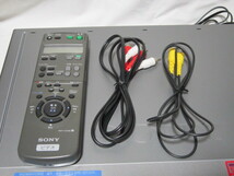 SONY VHS Hi-Fiビデオカセットレコーダー SLV-R100（リモコン・AVケーブル）　動作中古品_画像4