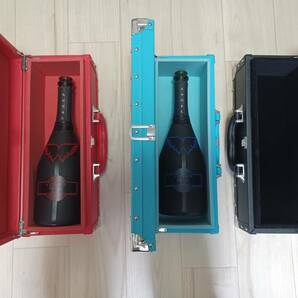 エンジェル シャンパン ヘイロー(赤・青) + 黒のケースの画像2