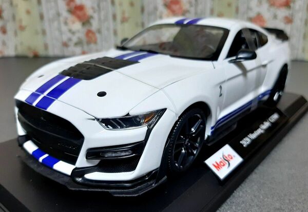 マスタング シェルビー GT500 1/18 マイスト 新品未使用