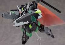 組立済ガンプラ「1/144 HGブラックナイトスコードルドラ」完成品　(「機動戦士ガンダムSEED DESTINY」より) 現在入手困難品_画像7