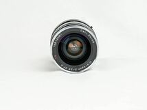 【中古美品・純正フード付】 コシナ Carl Zeiss Distagon T* 28mm f2 ZF.2 ニコン　Fマウント用　電子接点付 カールツァイス　MFレンズ_画像3