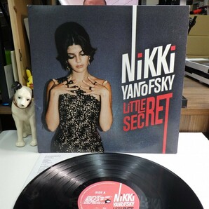 G3w｜【 LP / 2014 Universal Music 180g vinyl stereo g/f Can 】Nikki Yanofsky「Little Secret」の画像1