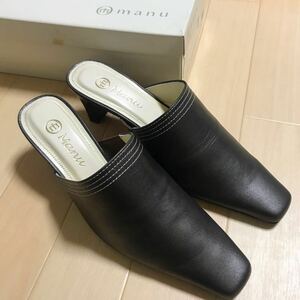 マニュ manu サンダル レディース　日本製　24サイズ　24センチ　スリッポン　ヒール　サンダル　美品　　靴　　レザー　a54