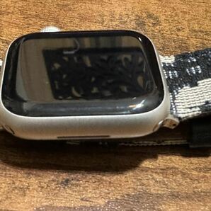 Apple Watch Series 7 (GPSモデル) - 41mmスターライトアルミニウムケースと(PRODUCT)REDスポーツループの画像3