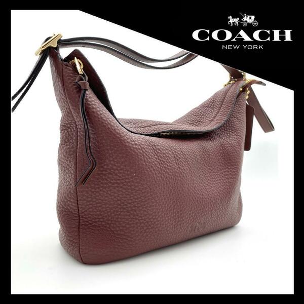 coach　コーチ　ワンショルダーバッグ　レディース　無地　レザー　レッド