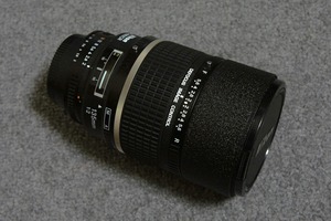 Nikon ニコン AF DC NIKKOR 135mm F2