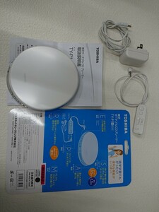 TOSHIBA 東芝 ポータブルCDプレーヤー (ジャンク品)