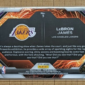 レブロン・ジェームズ【NBA 2023-24 PANINI PRIZM BASKETBALL】LeBron JAMES #3 インサート FIRE WORKS ファストブレイクプリズムの画像2