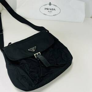 n207/ PRADA プラダ ショルダーバッグ ブラック 黒 ブランド品