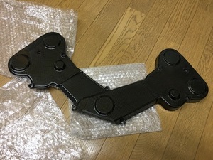 美品■DUCATIモンスターS4■カーボン タイミングベルトカバー