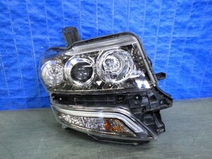 2258　N-BOXカスタム　JF1　JF2　前期　右ライト　HID　100-62038　N ボックス カスタム　N BOX カスタム　美品