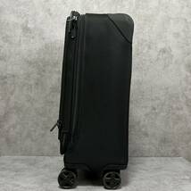 美品●VICTORINOX ビクトリノックス キャリーケース スーツケース バッグ 四輪 ビジネス 出張 旅行 トラベル ブラック 黒 鍵付き メンズ_画像4