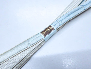 《京都一輝堂》【着物】 和装小物 帯締め 帯締 大和組 グラデーション 銀糸 24W-1765