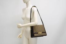 1円〜 セリーヌ ヴィンテージ Cマカダム ショルダーバッグ 馬車金具 ロゴ キャンバス 茶 ブラウン CELINE 8026h_画像3