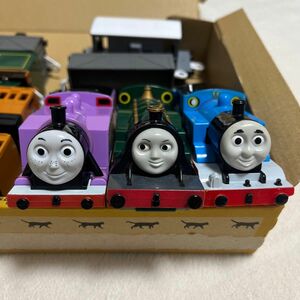 プラレール　ジャンク品　トーマス　ロージー　エミリー　3台まとめ売り！