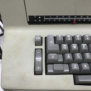 ジャンク品 IBM モデル 82C 電動タイプライター 日本アイ・ビー・エム インテリア レトロ アンティークの画像5