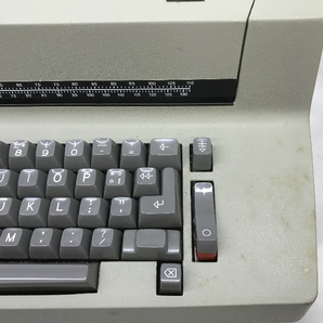 ジャンク品 IBM モデル 82C 電動タイプライター 日本アイ・ビー・エム インテリア レトロ アンティークの画像6