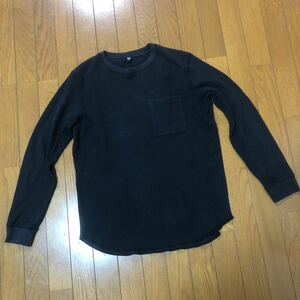 ユニクロ UNIQLO Uniqlo クルーネックTシャツ（長袖袖）黒 洗濯済み　L 中古 送料 520円