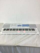 ◯営HM038-後T160【埼玉発】CASIO Casiotone 光ナビゲーションキーボード LK515 2021年製 ※本体とマイク通電動作確認済み_画像2