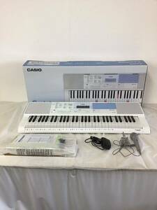 ◯営HM038-後T160【埼玉発】CASIO Casiotone 光ナビゲーションキーボード LK515 2021年製 ※本体とマイク通電動作確認済み