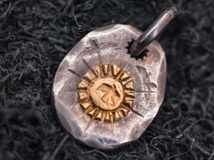 1 jpy start! Goro's Old 16ps.@ carving metal wool carving Eagle reverse side large hawk 1991 year that time thing pendant top 