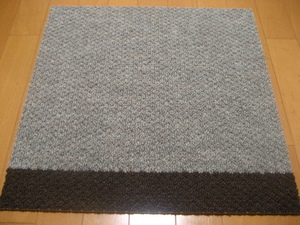 日本製防音タイルカーペット（１６枚）厚み１１ｍｍ（１４３８）在１７０枚・１枚２２０円～