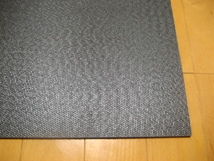 日本製タイルカーペット（２０枚）厚み約6.5mm（１３９６）在庫１１１枚・１枚２００円～_画像3