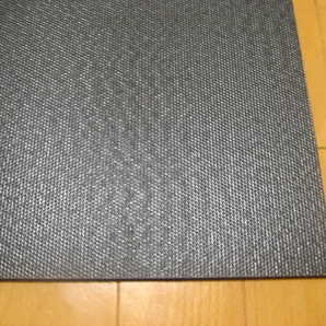 日本製タイルカーペット（１４枚）厚み約6.5mm＜５０１４＞・訳あり品・１枚１４０円～の画像3