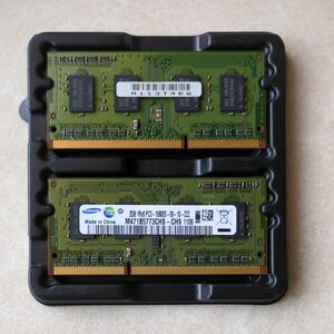 メモリ　2GB　PC3-10600S　2枚 SAMSUNG
