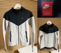 【激安1点のみ 国内正規品】NIKE ナイキ TECH FLEECE テックフリース パーカー フーディ ジップアップ ジャケット XL グレー×ブラック_画像1