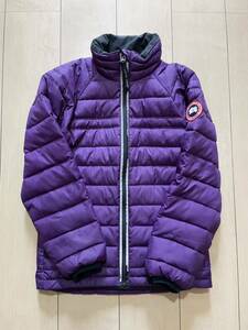  genuine article Canada Goose CANADA GOOSE. purple group down jacket MM