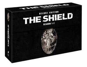 The Shield - Seasons 1-7 [Import anglais](中古品)