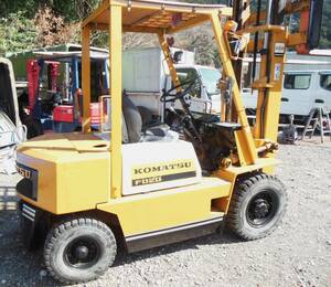 ★Komatsu forklift FD20-10 2.0tonne ディーゼル KOMATSU★