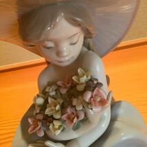 リヤドロ 花の香りに包まれて 陶器人形 フィギュリン LLADRO 置物 少女 _画像5