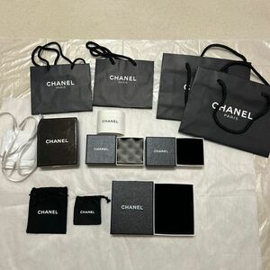 シャネル CHANEL アクセサリー　空箱 保存袋　セット　BOX 空き箱　箱　布袋　巾着　ビンテージ　ピアス　イヤリング　ネックレス　ケース